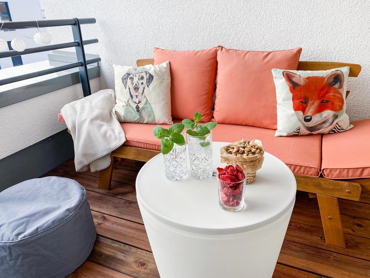 Modern & Stylisch - Penthouse-Feeling Nahe Flughafen Muenchen Apartamento Freising Exterior foto