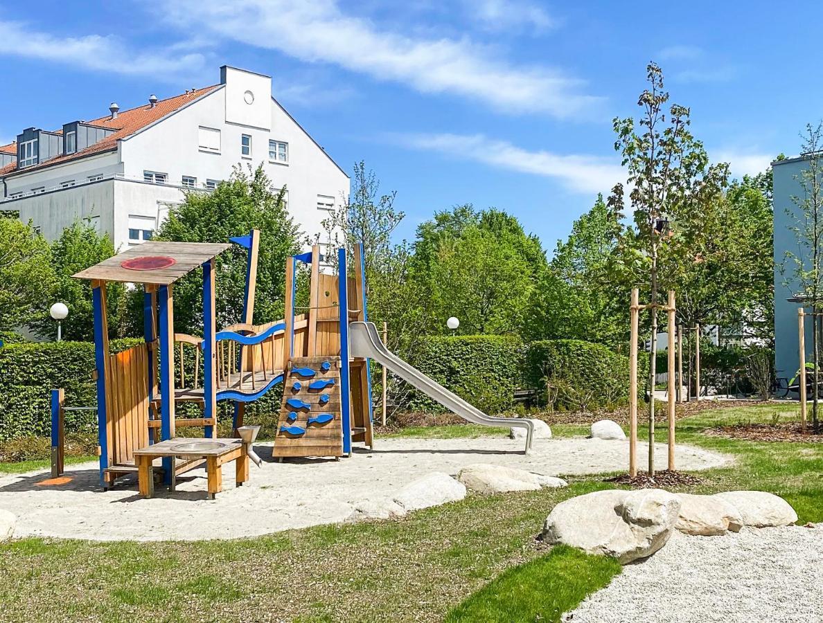 Modern & Stylisch - Penthouse-Feeling Nahe Flughafen Muenchen Apartamento Freising Exterior foto